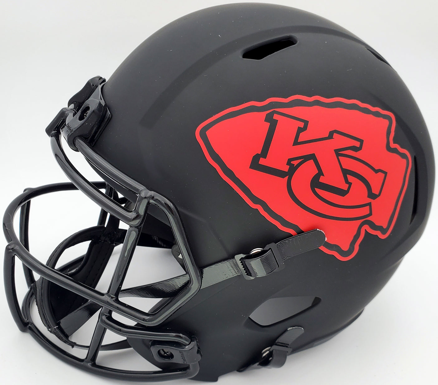 Tyreek Hill Autographed Kansas City Chiefs Eclipse Black Full Size Speed Replica Helmet Beckett BAS Stock #185952