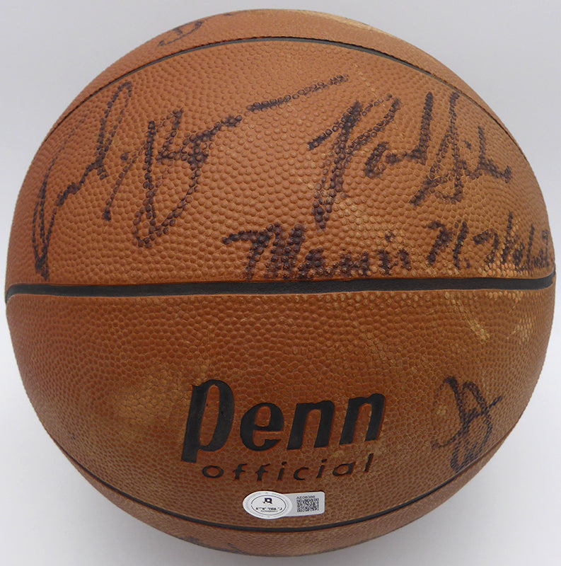 1977-78 Seattle Supersonics Autographed Penn Basketball With 10 Signatures Including Dennis Johnson Beckett BAS #AE08386