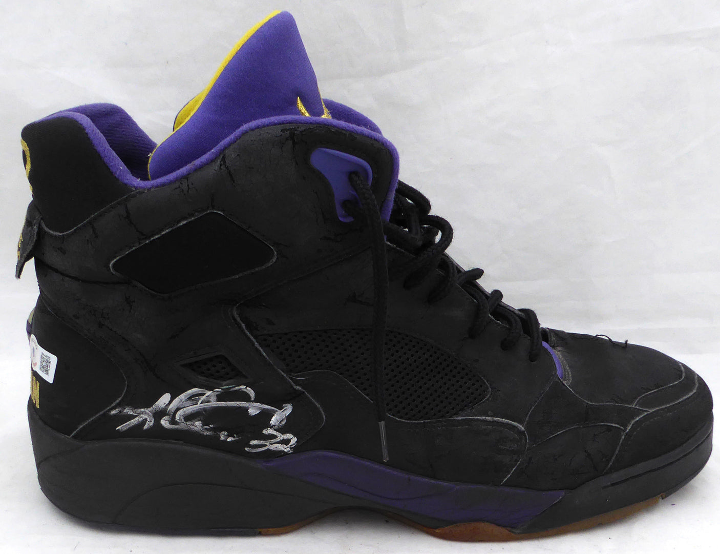 Karl Malone Autographed Game Used LA Tech Shoe Utah Jazz Beckett BAS QR #BK44635