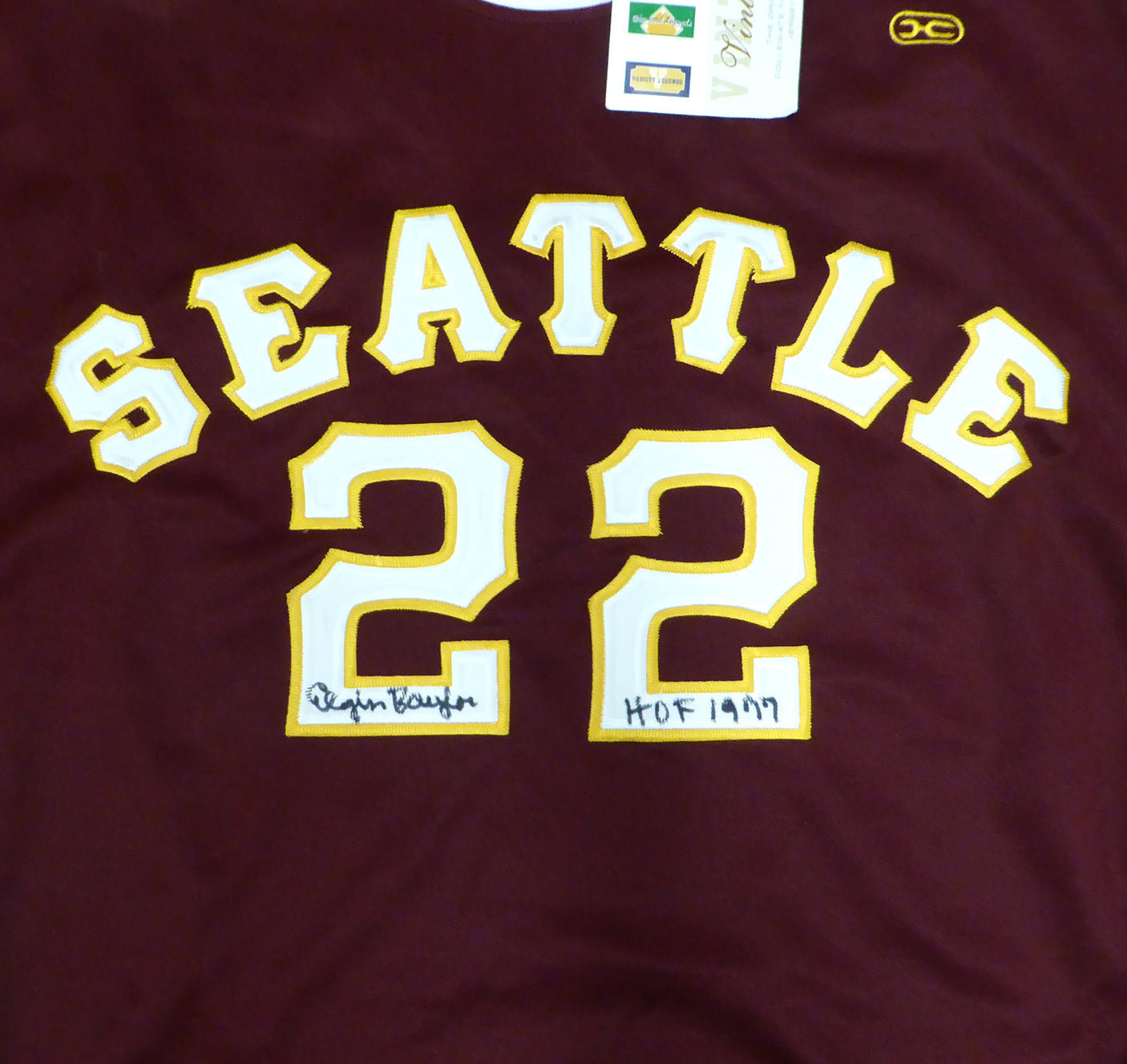 Seattle University Chieftains Elgin Baylor Autographed Maroon Hardwood Legends Jersey "HOF 1977" Beckett BAS QR #BN14529