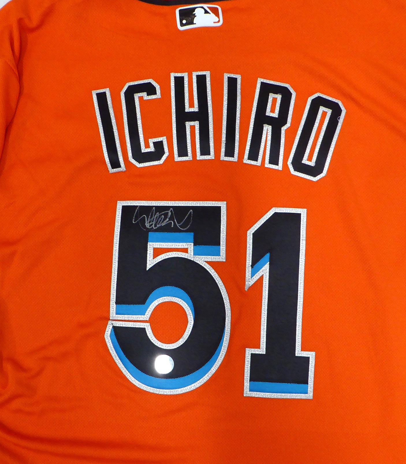 Miami Marlins Ichiro Suzuki Autographed Orange Majestic Flex Base Jersey IS Holo SKU #237034