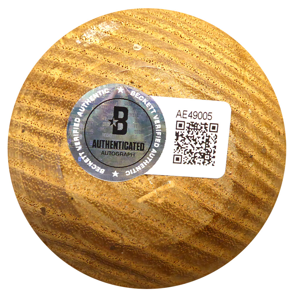 Hank Aaron Autographed Adirondack Bat Atlanta Braves Beckett BAS QR #AE49005