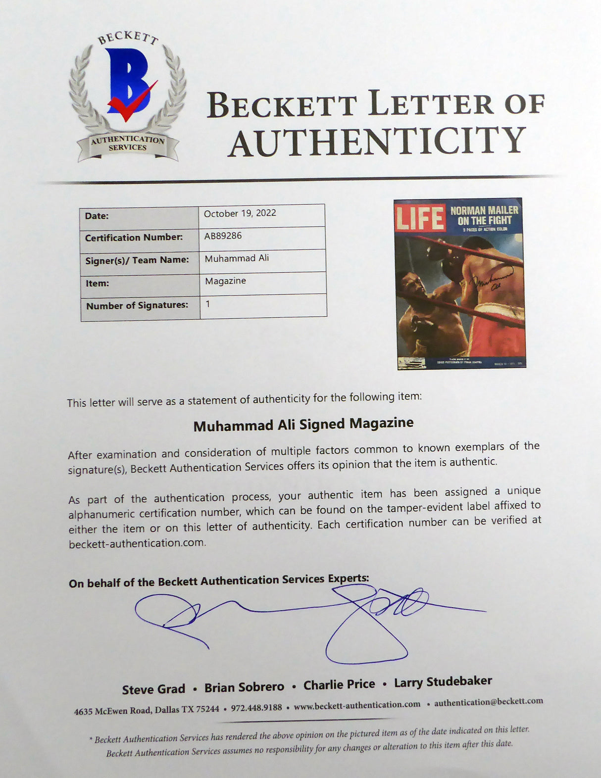Muhammad Ali Autographed Life Magazine Beckett BAS #AB89286