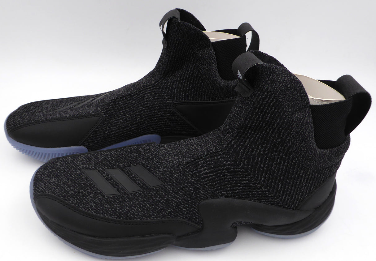 Trae Young Autographed Black Adidas Shoe Atlanta Hawks Light Strike Size 12.5 (Smudged) Beckett BAS QR #BL93435