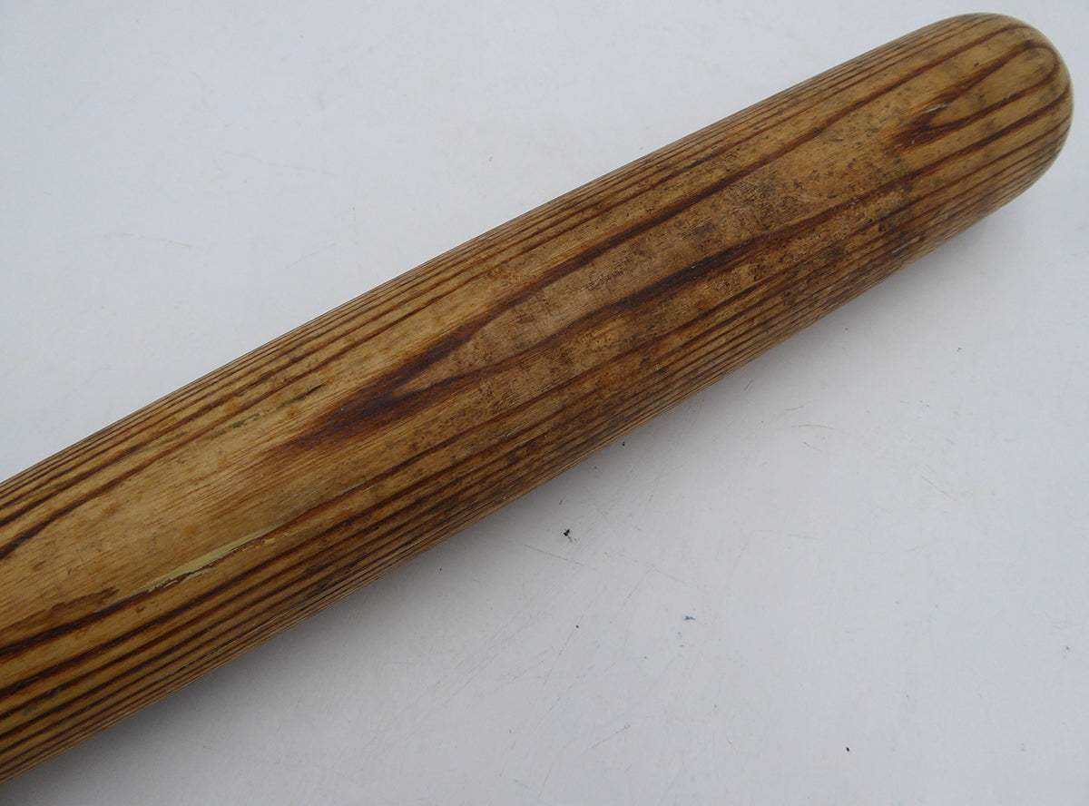 Bruce Bochte Unsigned Game Used Bat Louisville Slugger P72 Seattle Mariners SKU #253137