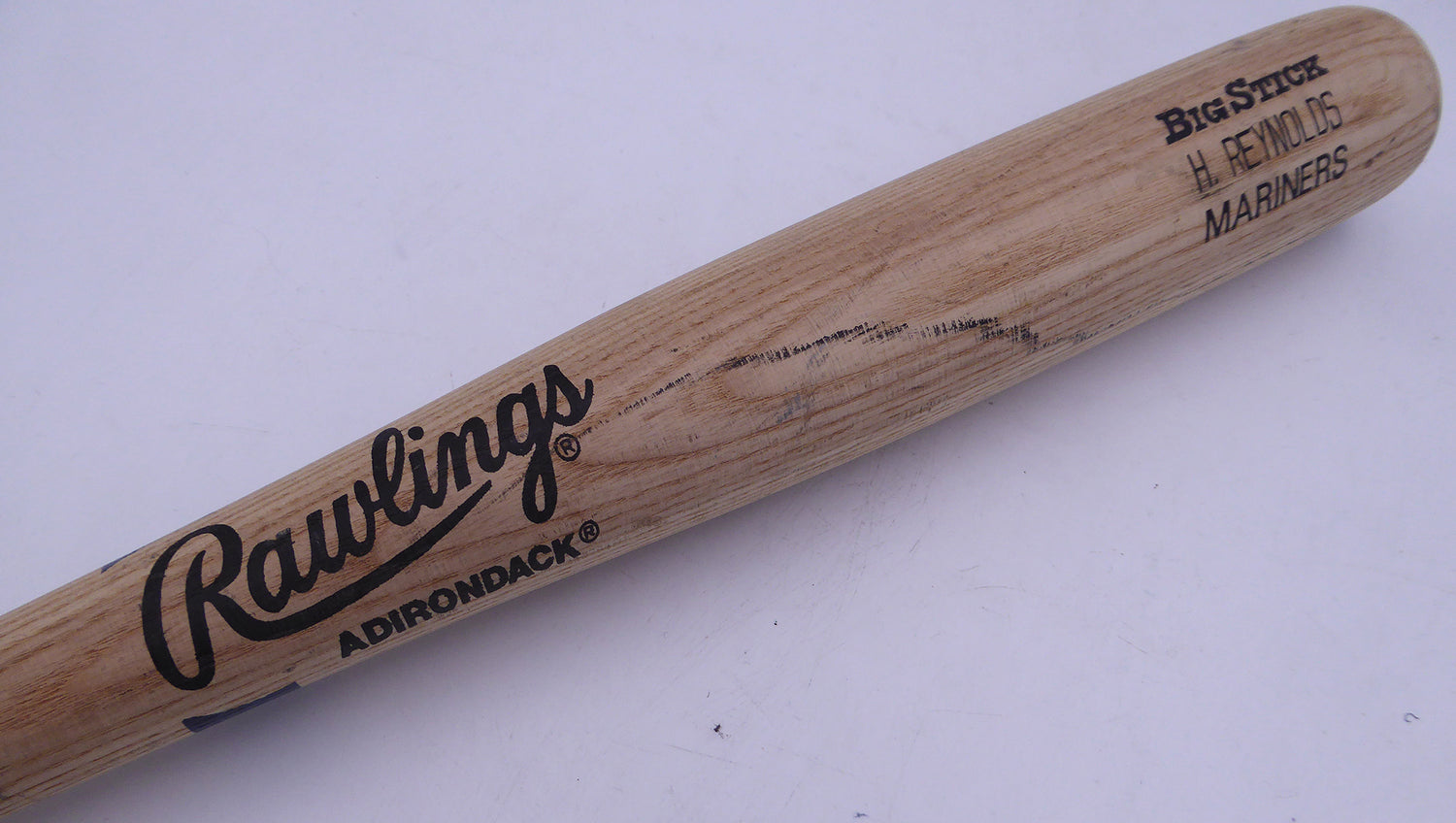 Harold Reynolds Unsigned Game Issued Bat Rawlings Seattle Mariners SKU #253149