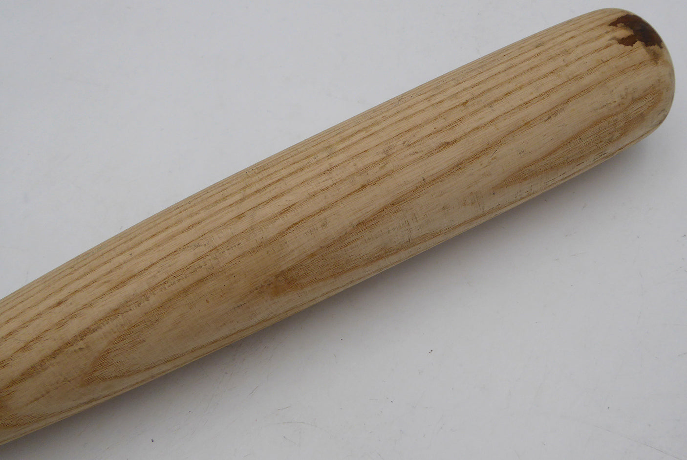 Harold Reynolds Unsigned Game Issued Bat Rawlings Seattle Mariners SKU #253149