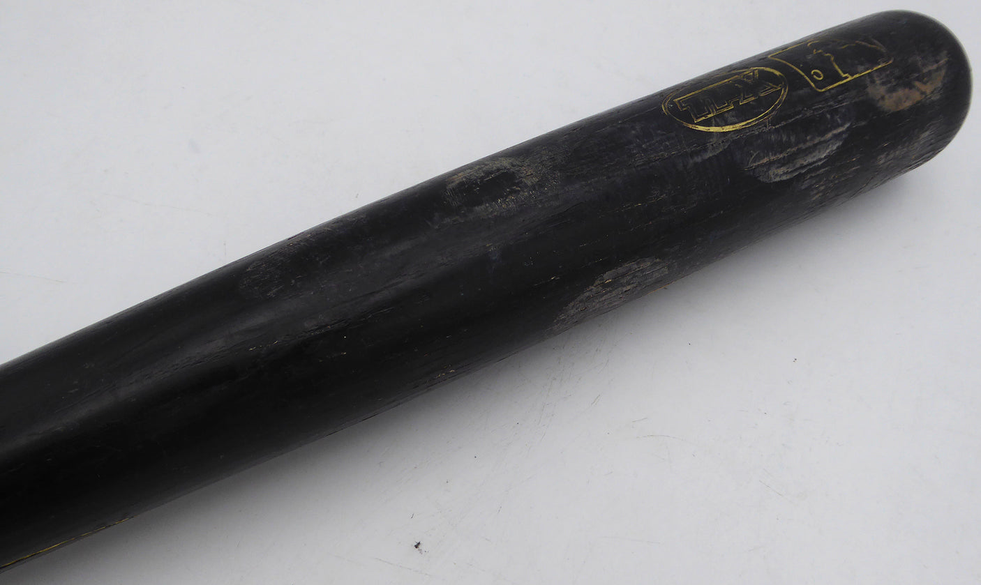 Nick Punto Unsigned Game Used Bat Louisville Slugger C271L Boston Red Sox SKU #253156