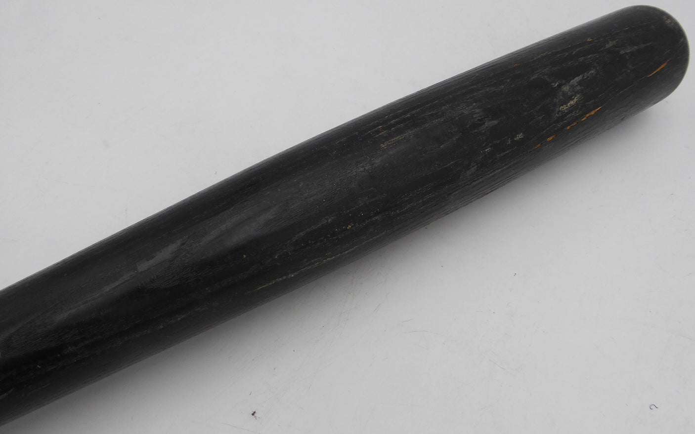 Tony Bernazard Unsigned Game Used Bat Rawlings TB4 Seattle Mariners SKU #253159