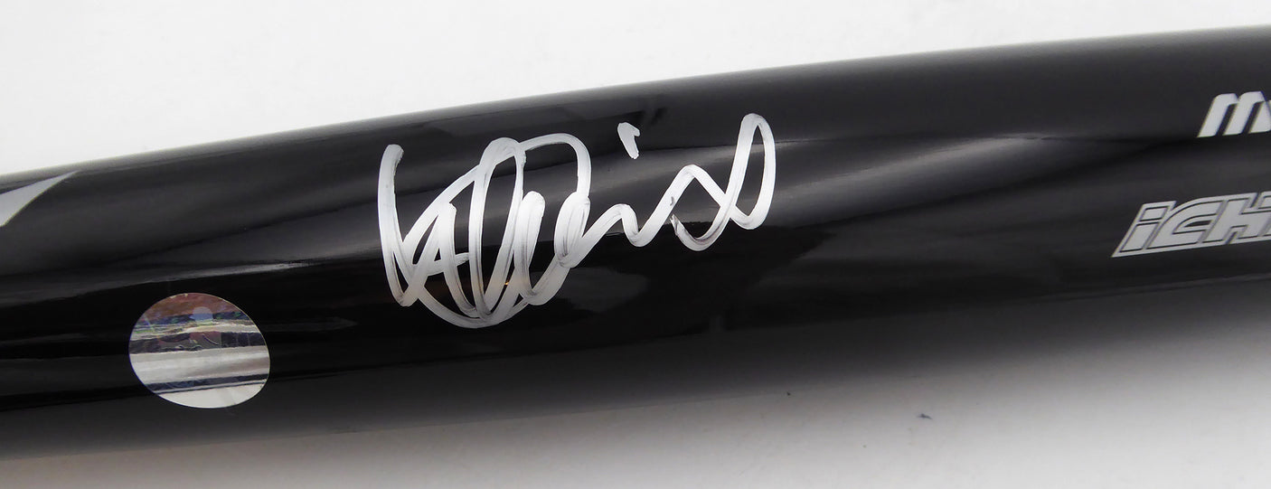 Ichiro Suzuki Autographed Mizuno Bat Seattle Mariners IS Holo SKU #253202