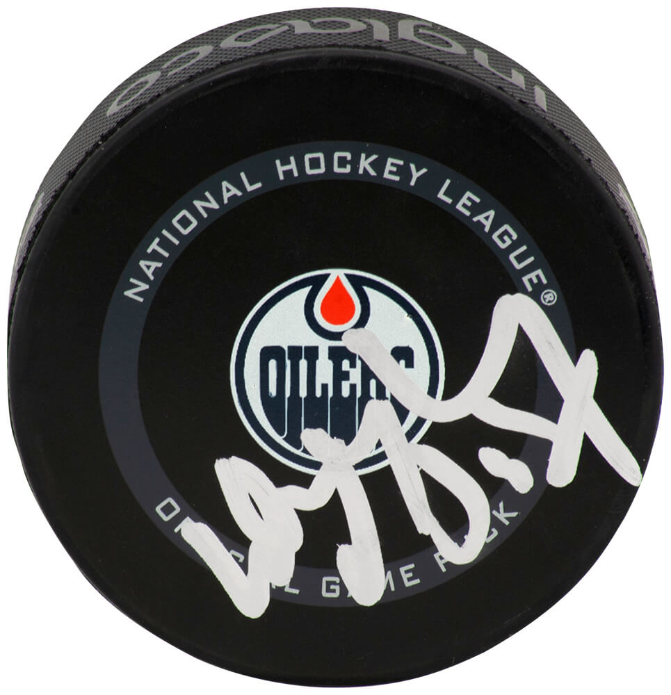 Wayne Gretzky Signed Edmonton Oilers Official Game Hockey Puck - (JSA COA)