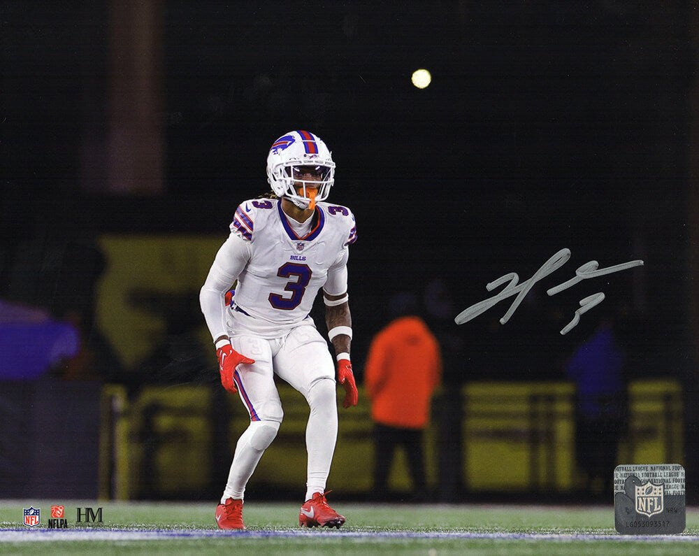 Damar Hamlin Signed Buffalo Bills White Jersey Action 8x10 Photo