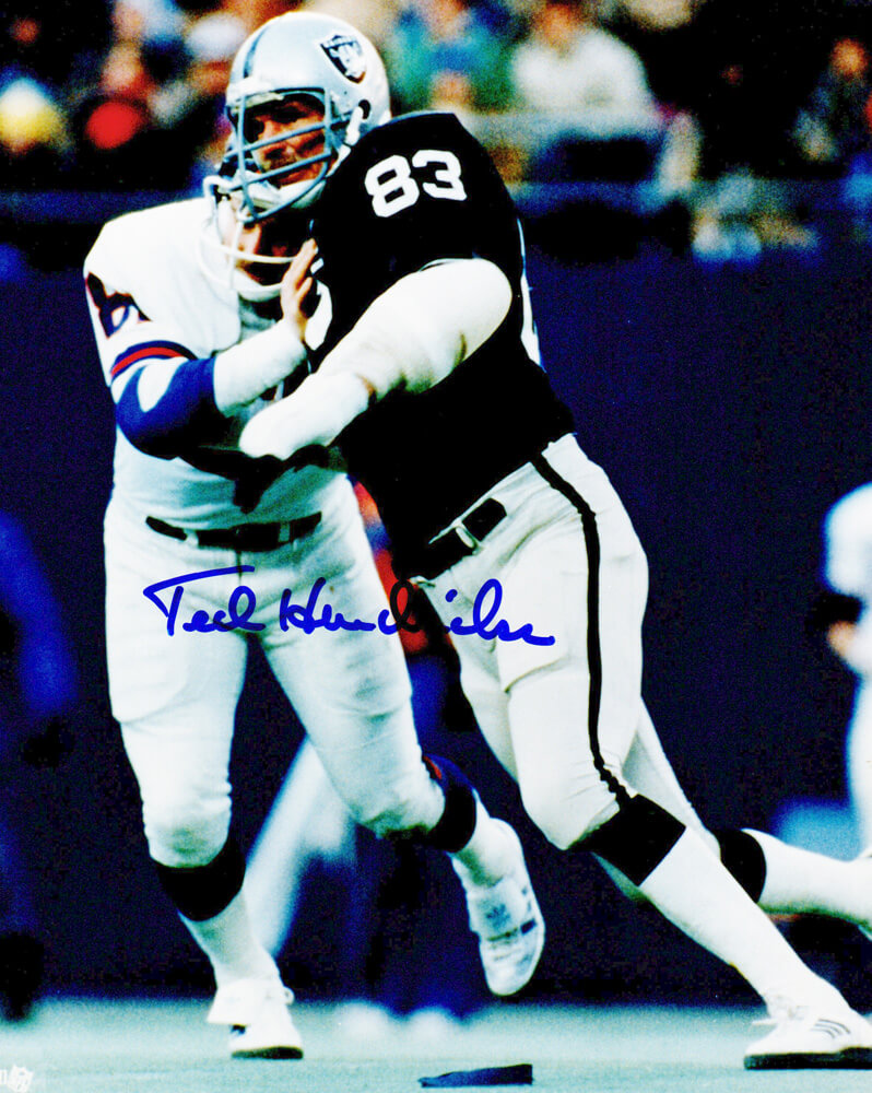 Ted Hendricks Signed Raiders Action 8x10 Photo