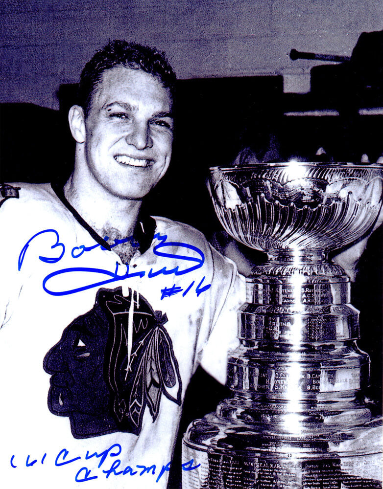 Bobby Hull Signed Chicago Blackhawks B&W With Stanley Cup 8x10 Photo w/61 Cup Champs