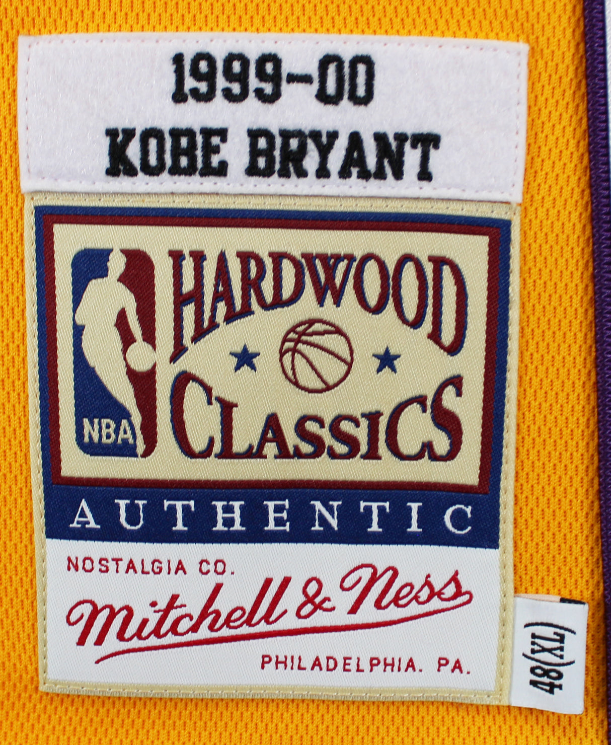Lakers Kobe Bryant Signed Yellow M&N 1999-00 HWC Authentic Jersey PSA #B11736