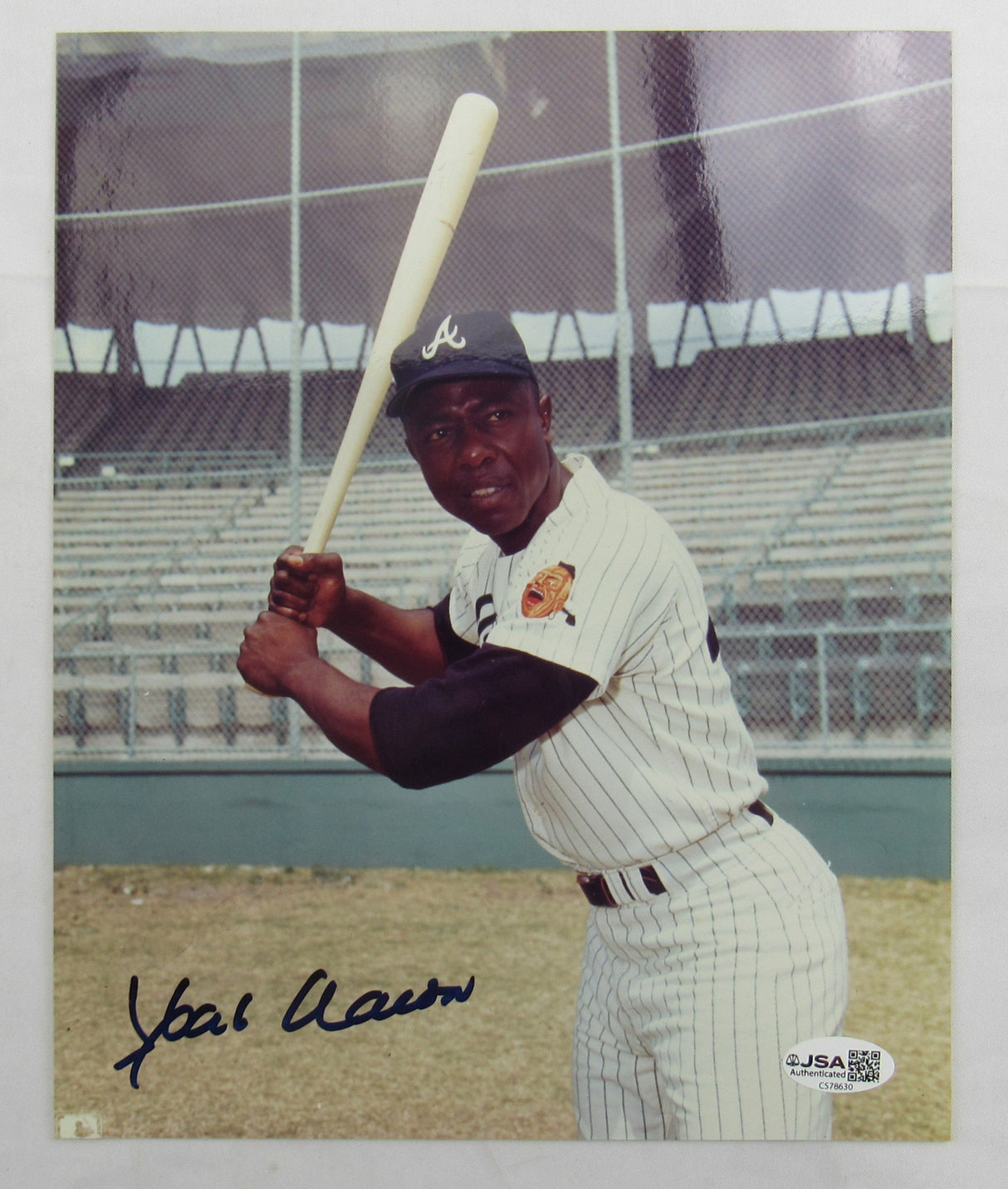 Hank Aaron Signed 8x10 Photo JSA CS78630