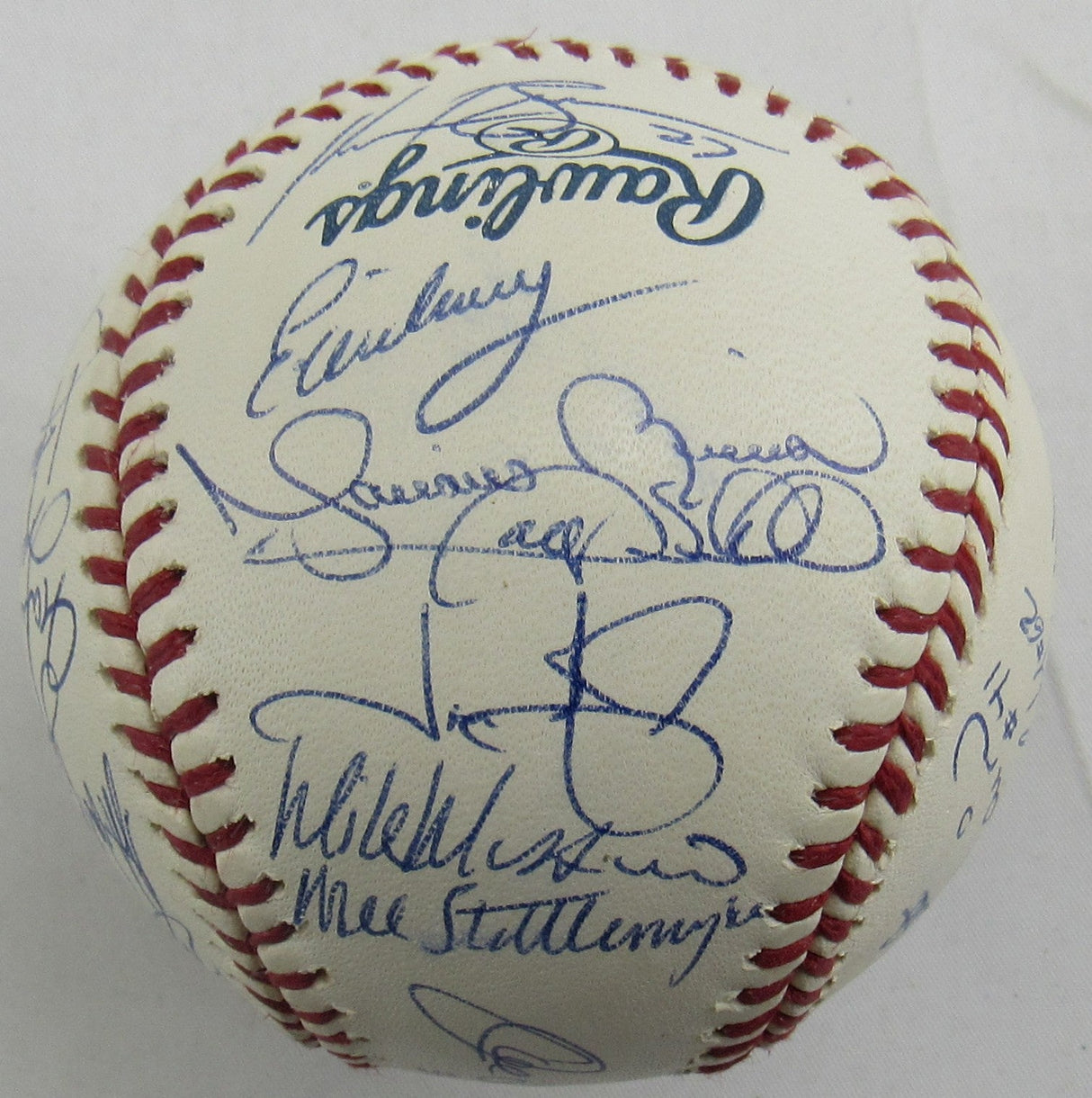 Derek Jeter Mariano Rivera Mike Mussina +23 2004 Yankees Team Signed Auto Rawlings Baseball JSA LOA ZZ82759