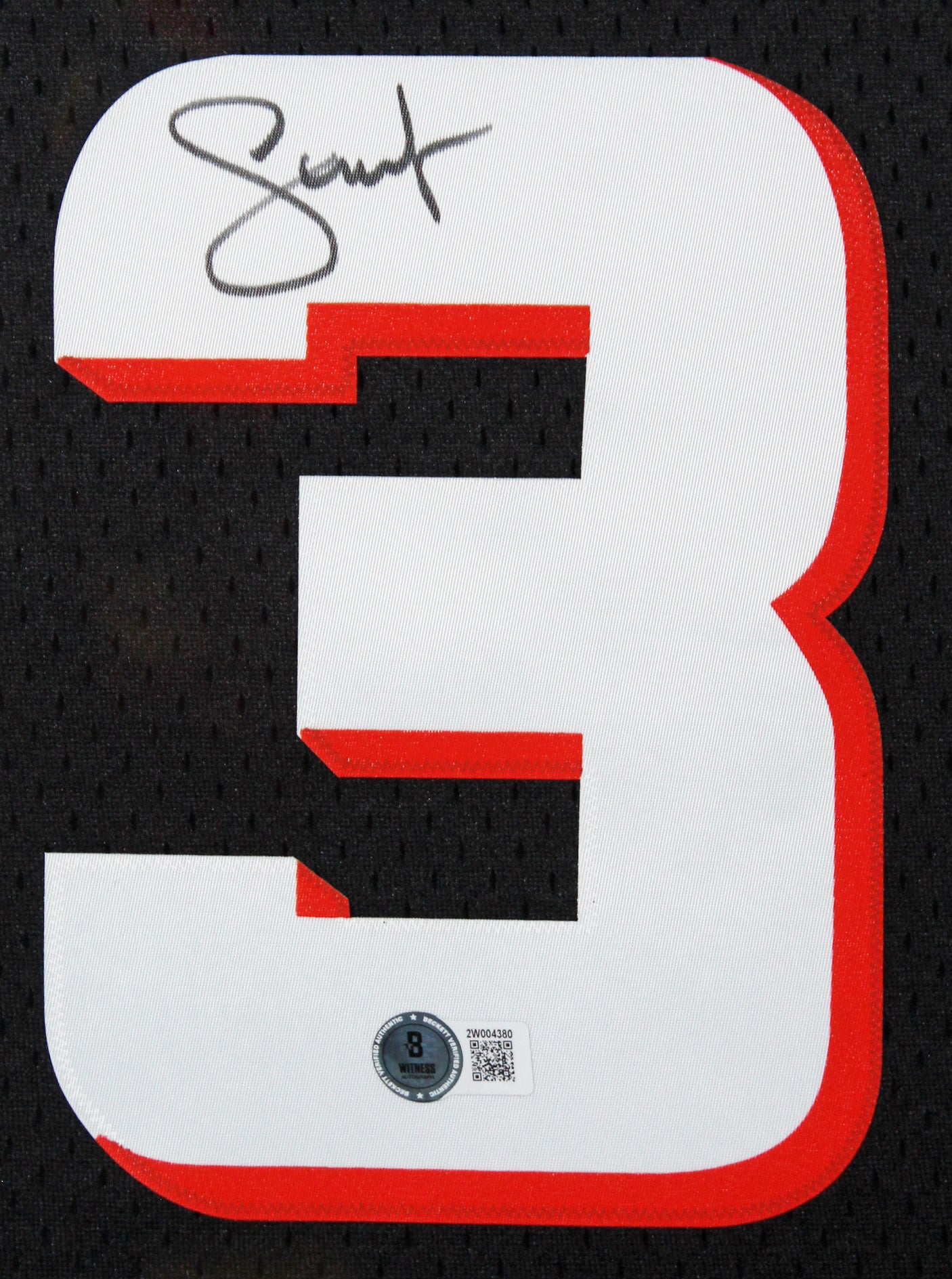 Elijah Wood Lord of the Rings "Frodo" Signed Funko Pop Vinyl Figure BAS Witness