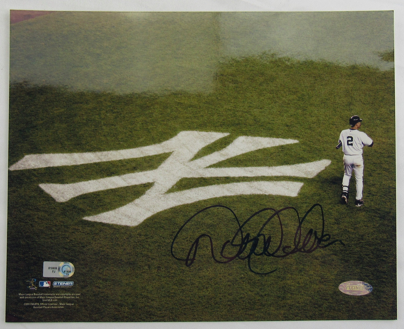 Derek Jeter Signed Auto 8x10 Photo Steiner MLB Hologram