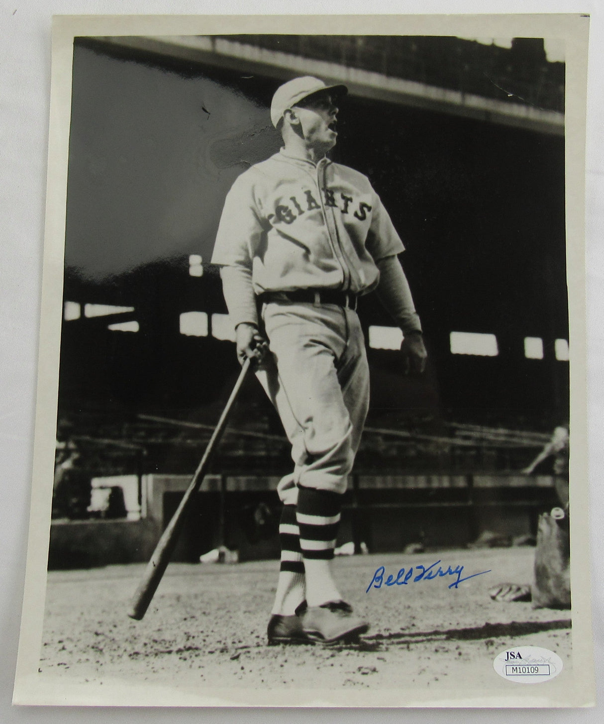 Bill Terry Signed Auto 8x10 Photo JSA M10109