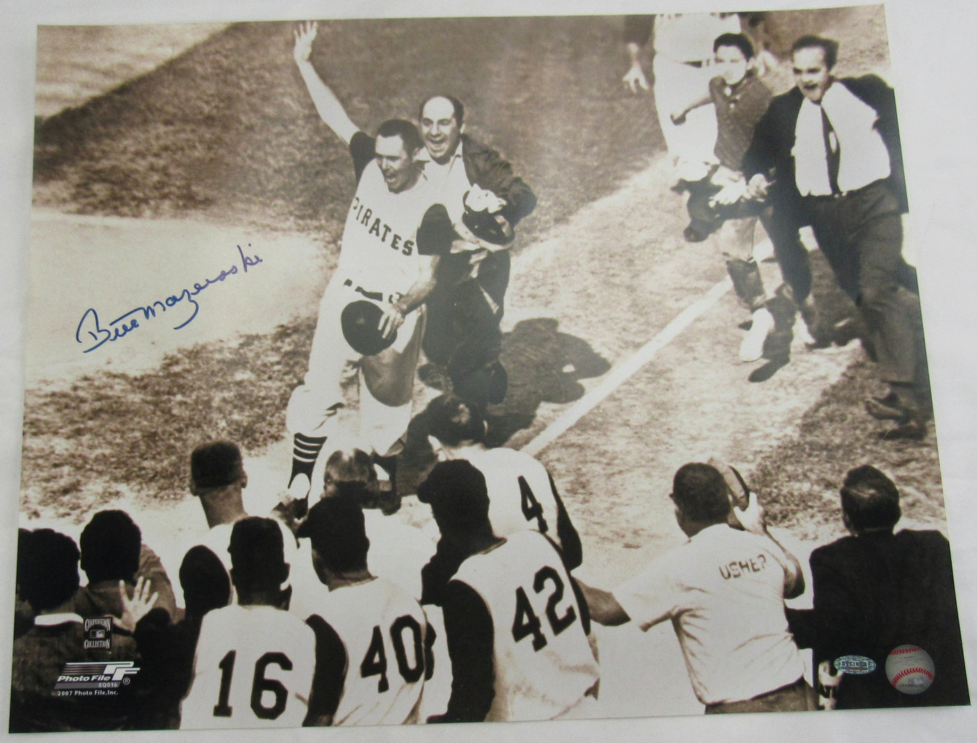 Bill Mazeroski Signed 16x20 Photo Steiner Hologram