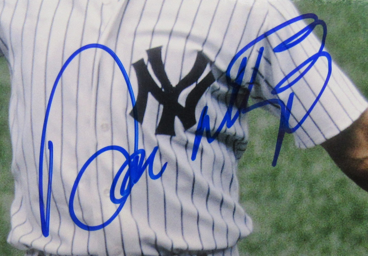 Don Mattingly Signed Auto 8x10 Photo JSA CM07391