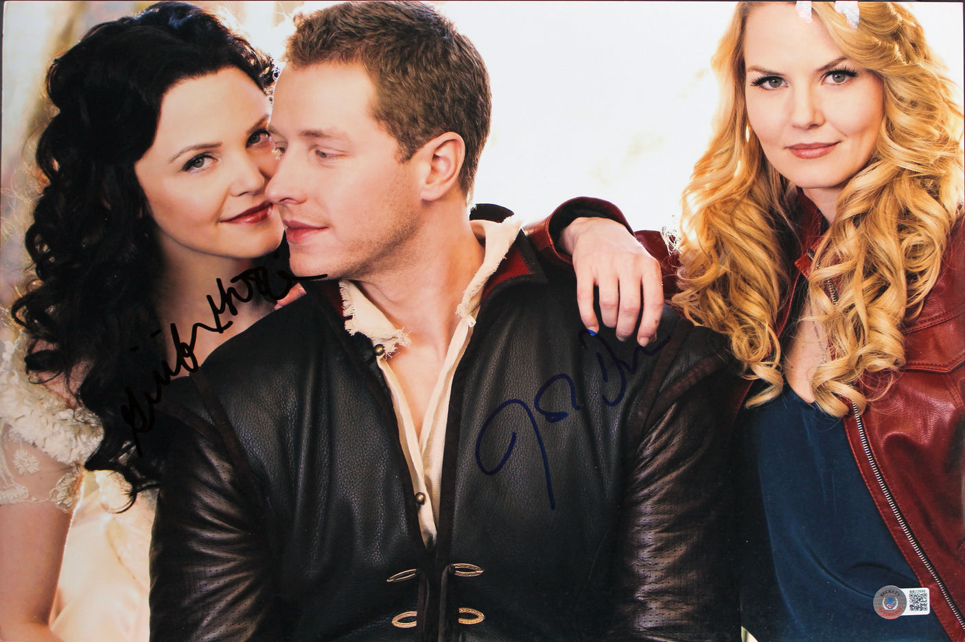 Ginnifer Goodwin & Josh Dallas Once Upon a Time Signed 12x18 Photo BAS #BB22898