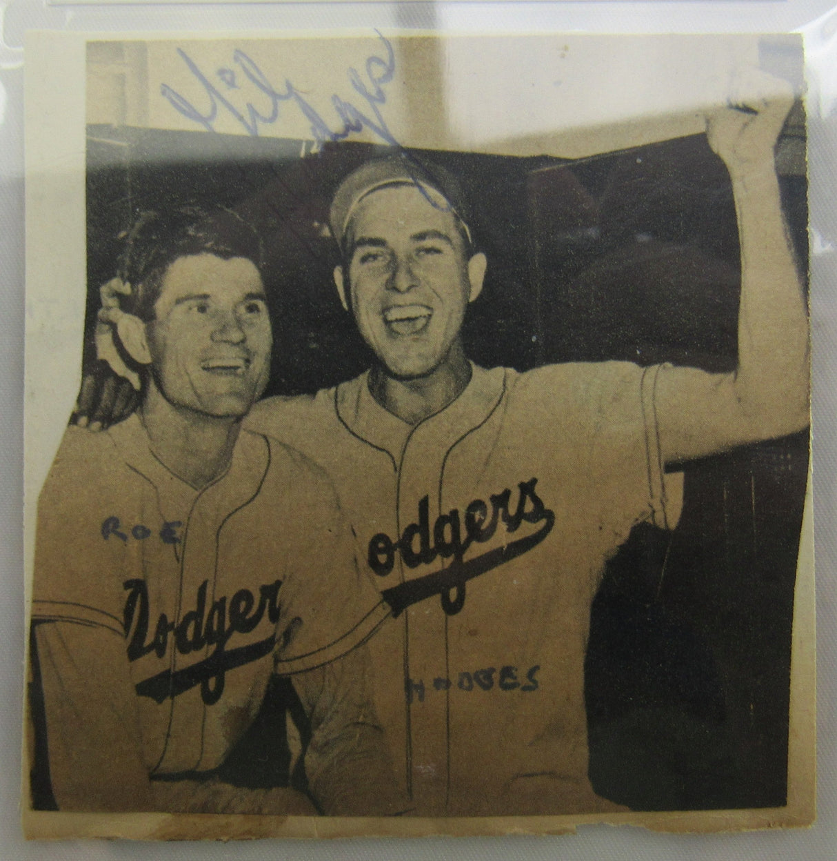 Gil Hodges Cut Signed Auto PSA/DNA Encapsulated XX