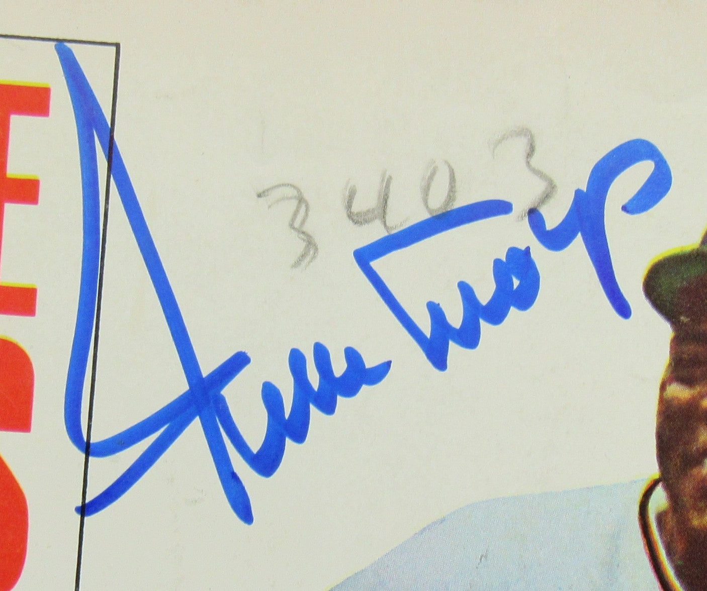 Willie Mays Signed Auto Baseball Magazine JSA CF42652