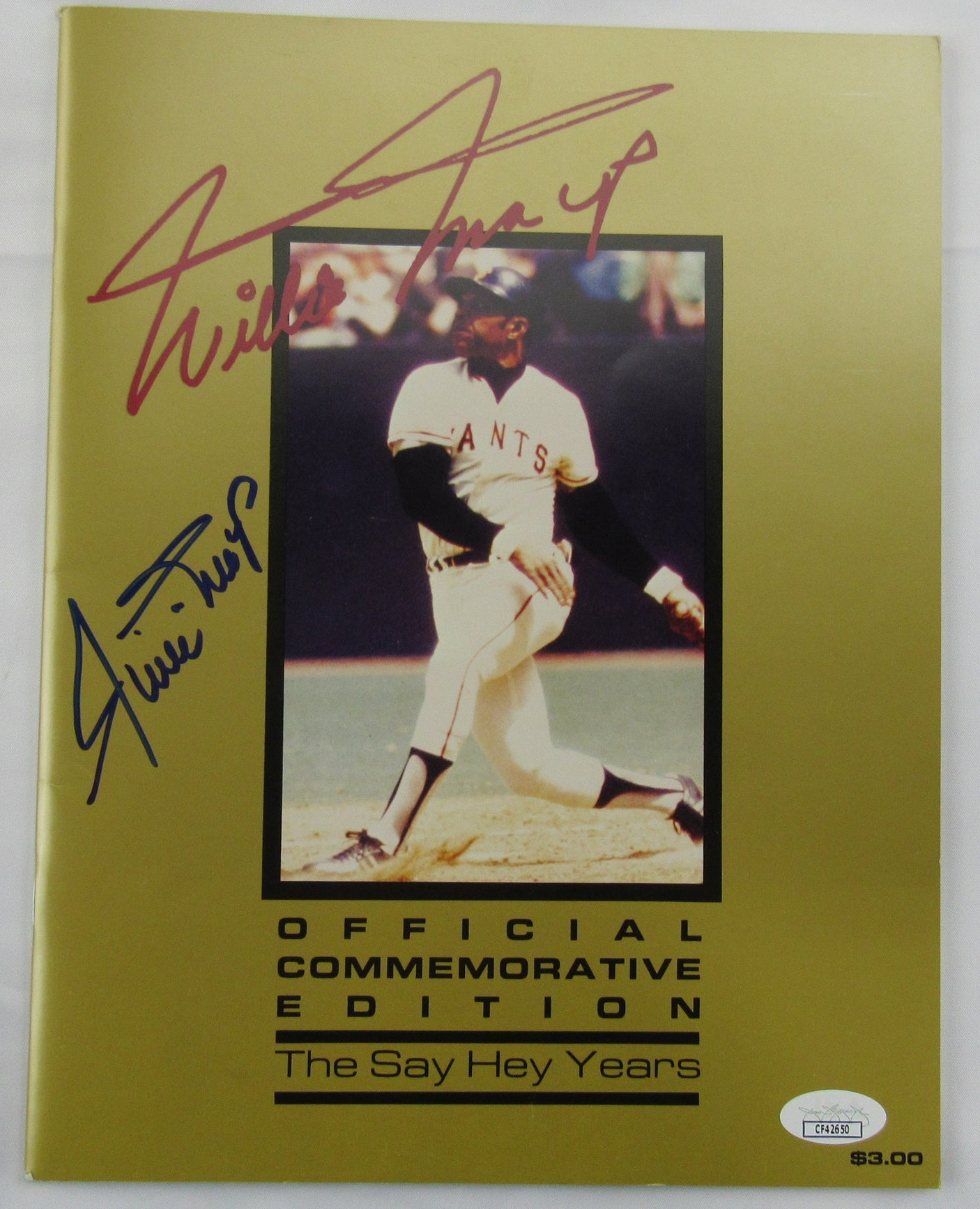 Willie Mays Signed Auto Commemorative Magazine JSA CF42650