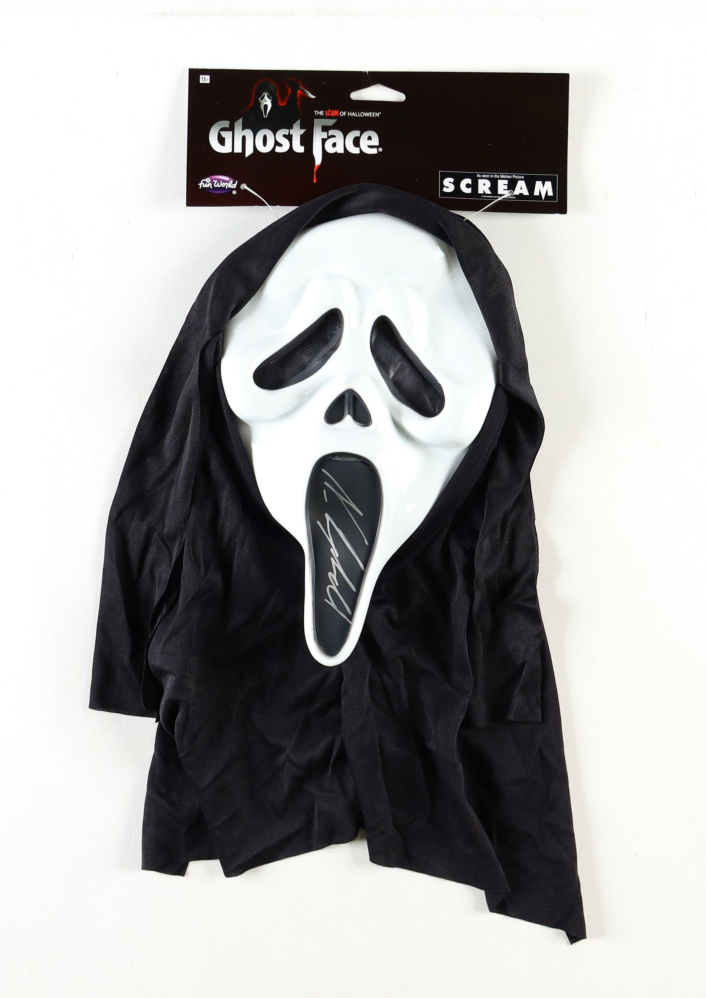 Neve Campbell Signed "Scream" Ghostface Mask (PA)