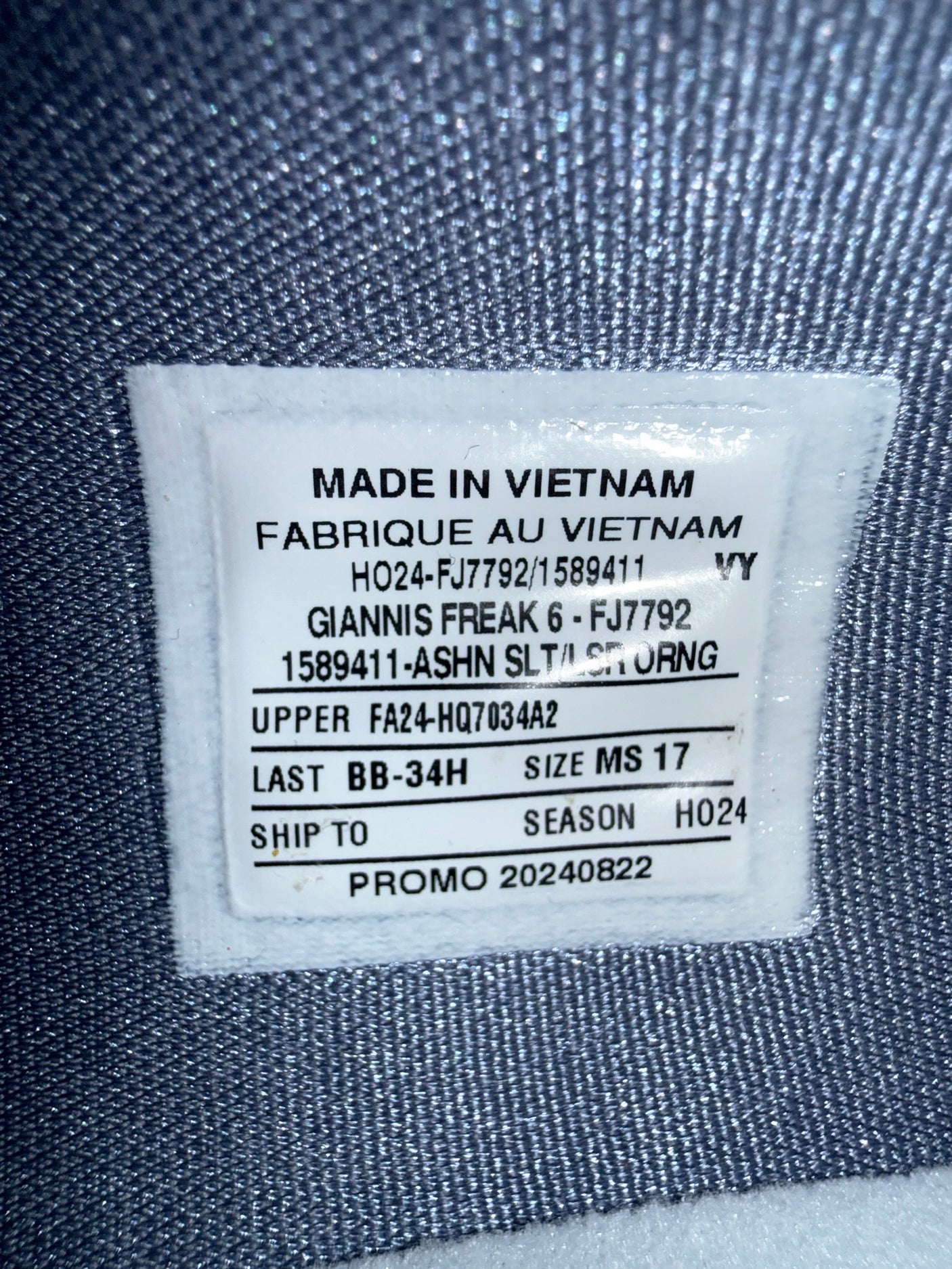 Giannis Antetokounmpo Autographed 2024 Player Exclusive (PE) Promo Ashn Slt & Laser Orange Nike Zoom Freak 6 Shoes Milwaukee Bucks Size 17 Beckett BAS Witness Stock #252747