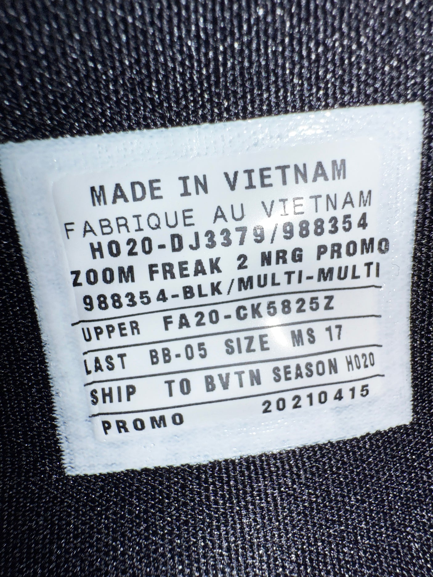 Giannis Antetokounmpo Autographed 2021 Player Exclusive (PE) Promo Black, Multi & Color Nike Zoom Freak 2 NRG Shoes Milwaukee Bucks Size 17 Beckett BAS Witness Stock #252607