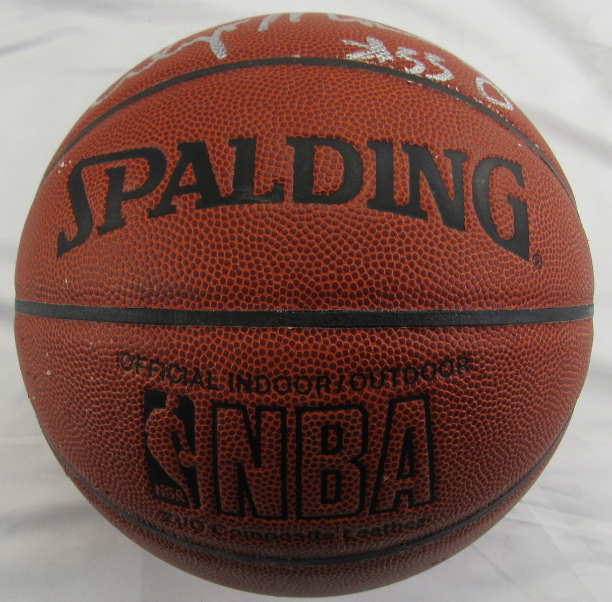 Alonzo Mourning Signed Auto Spalding Basketball JSA CL29250