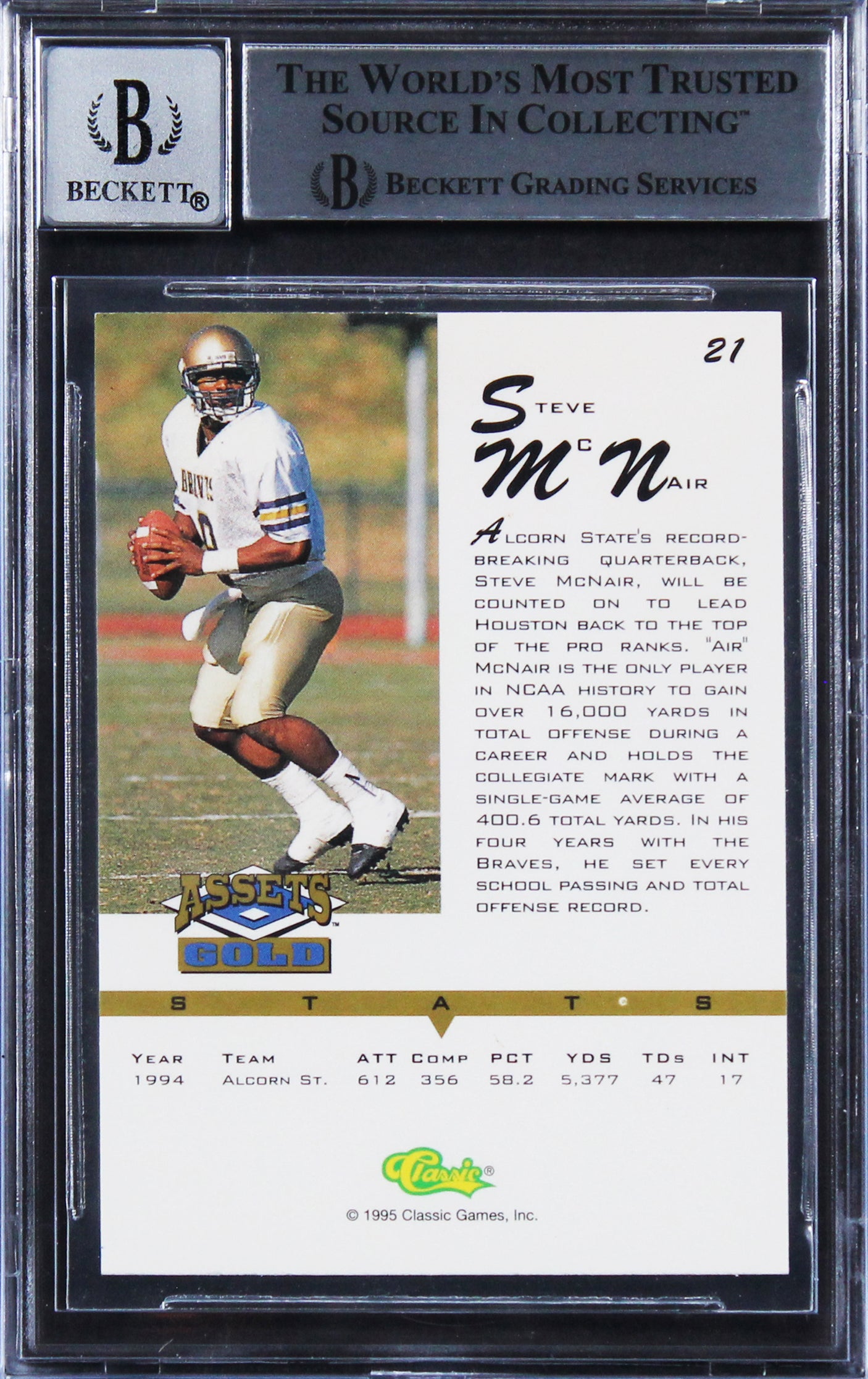 Oilers Steve McNair Signed 1995 Assets Gold #21 Rookie Card Auto 10! BAS Slabbed