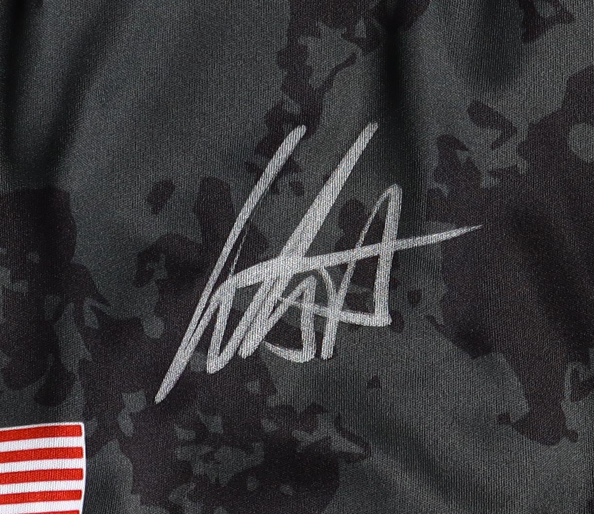 Anthony Pettis Signed Custom Fight Shorts (Beckett Witnessed)