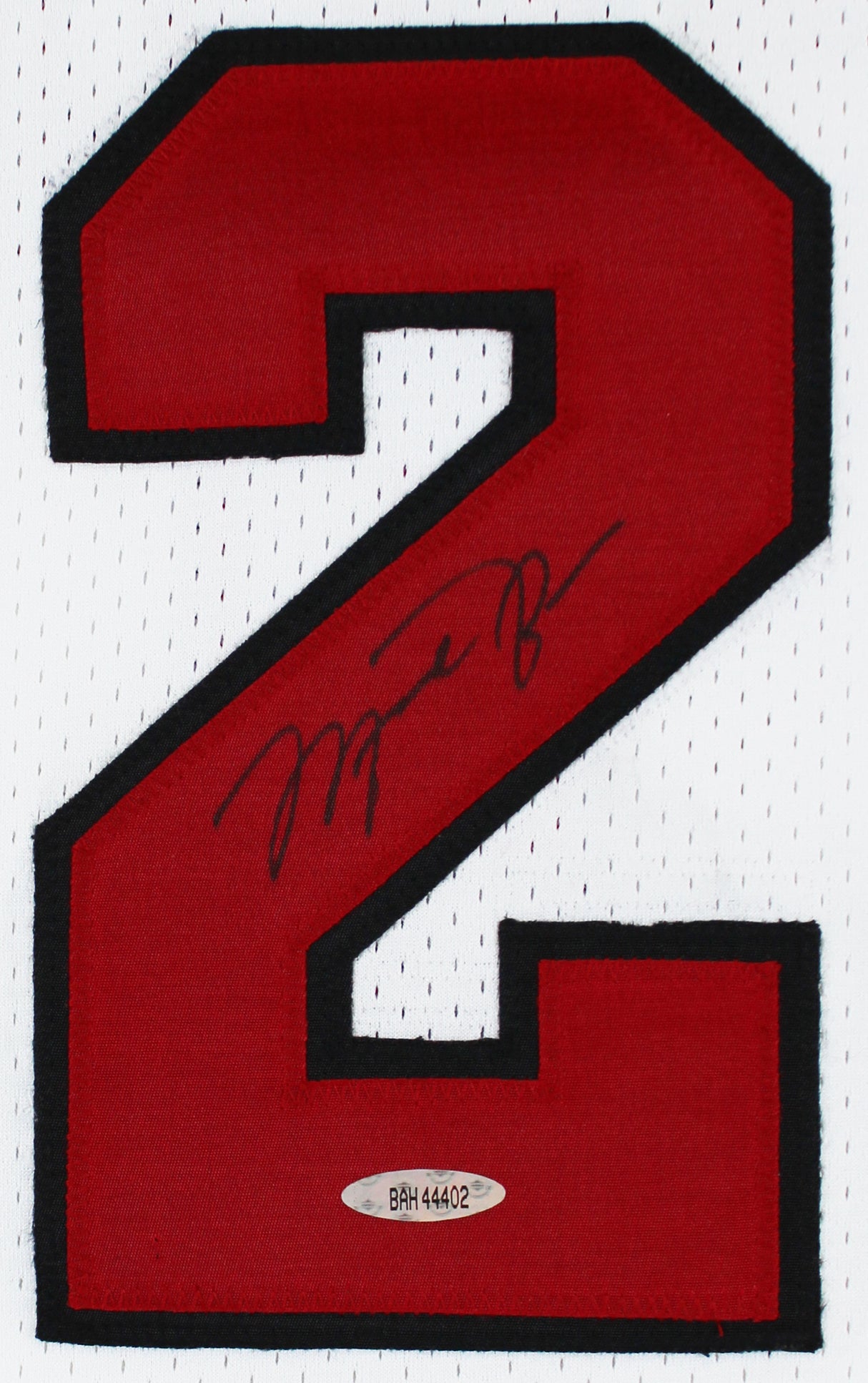 Bulls Michael Jordan Authentic Signed White 1997-98 M&N Jersey UDA #BAH44402