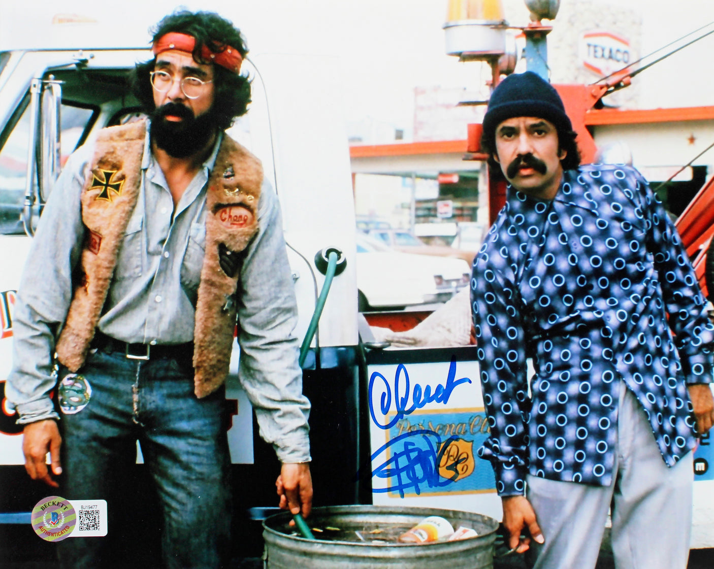 Cheech Marin & Tommy Chong Up in Smoke Signed 8x10 Horizontal Keg Photo BAS