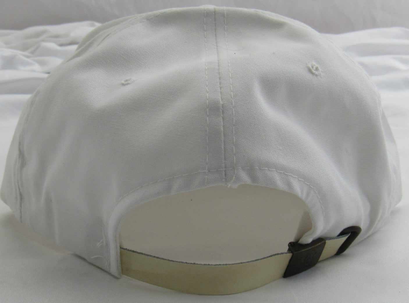 Barry Bonds Signed Auto Hat JSA EE12000 NO COA