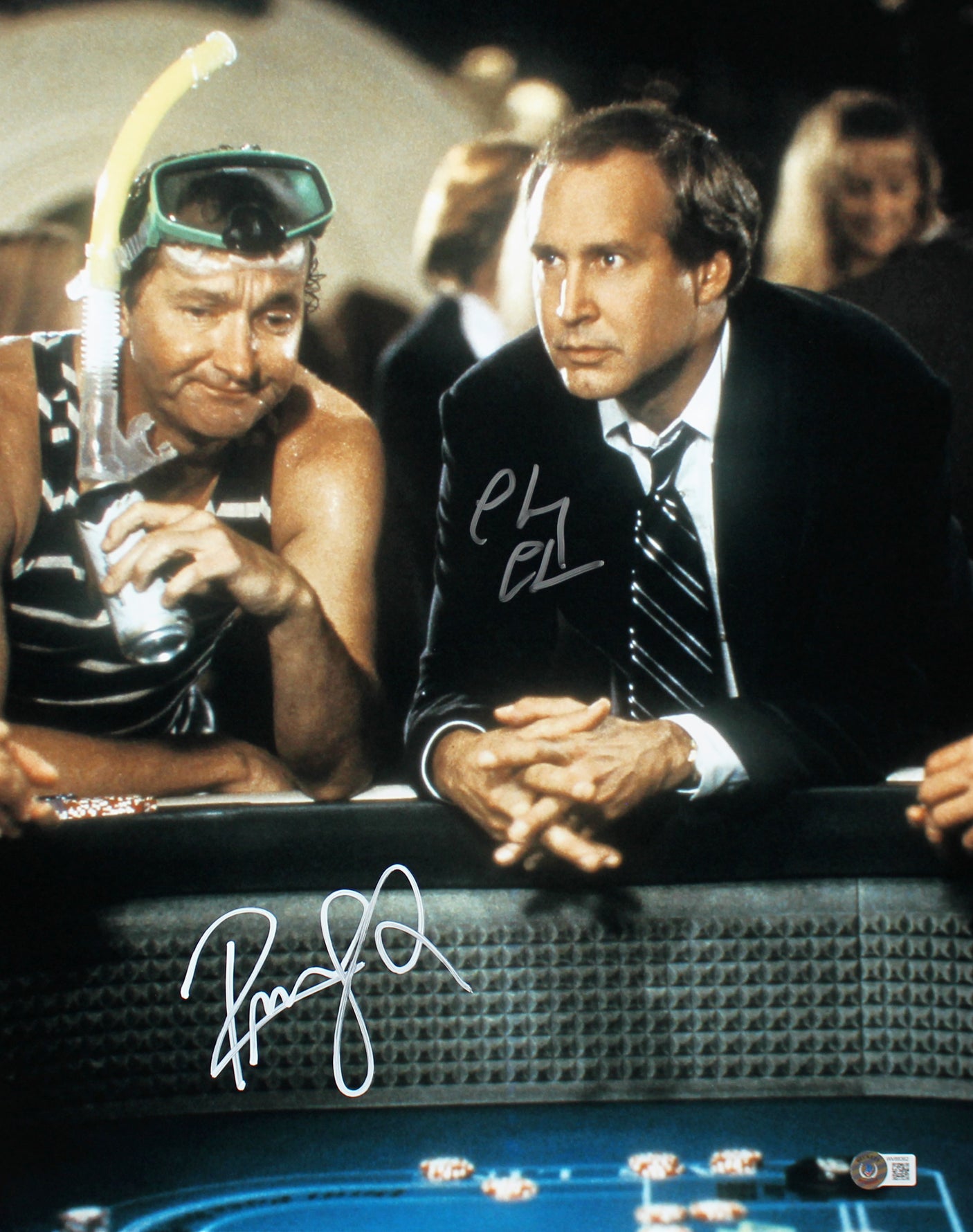 Chevy Chase & Randy Quaid Vegas Vacation Signed 16x20 Vertical Photo BAS Wit