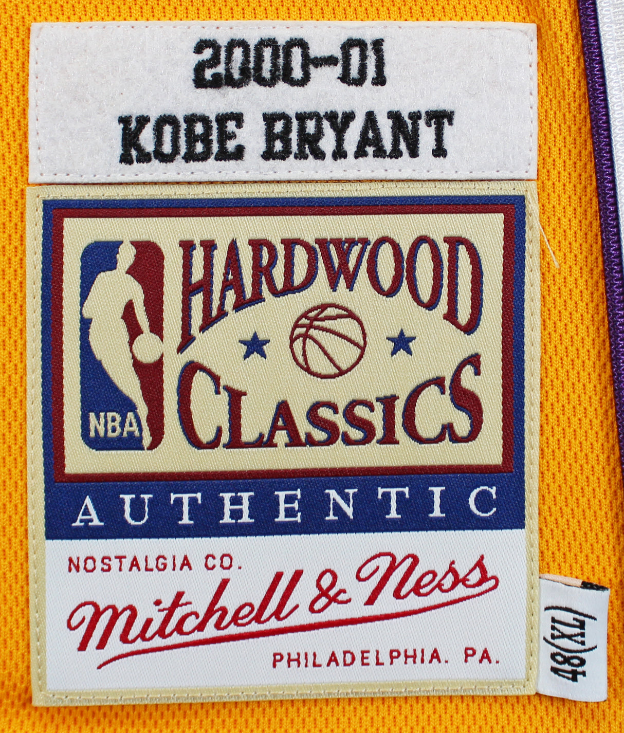 Lakers Kobe Bryant Signed Yellow M&N 2000-01 HWC Authentic Jersey PSA #B11756