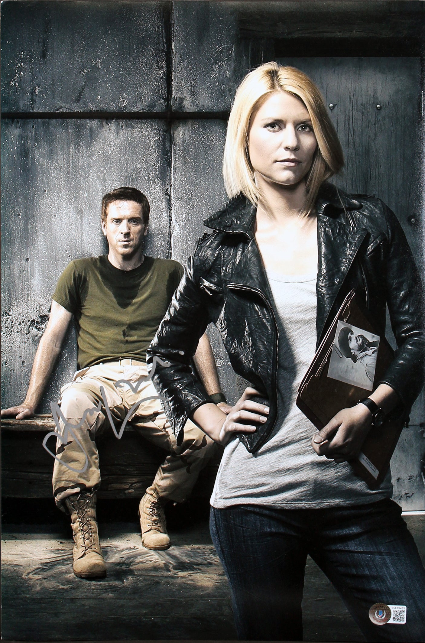 Homeland Damian Lewis Authentic Signed 12x18 Photo Autographed BAS #BA75435