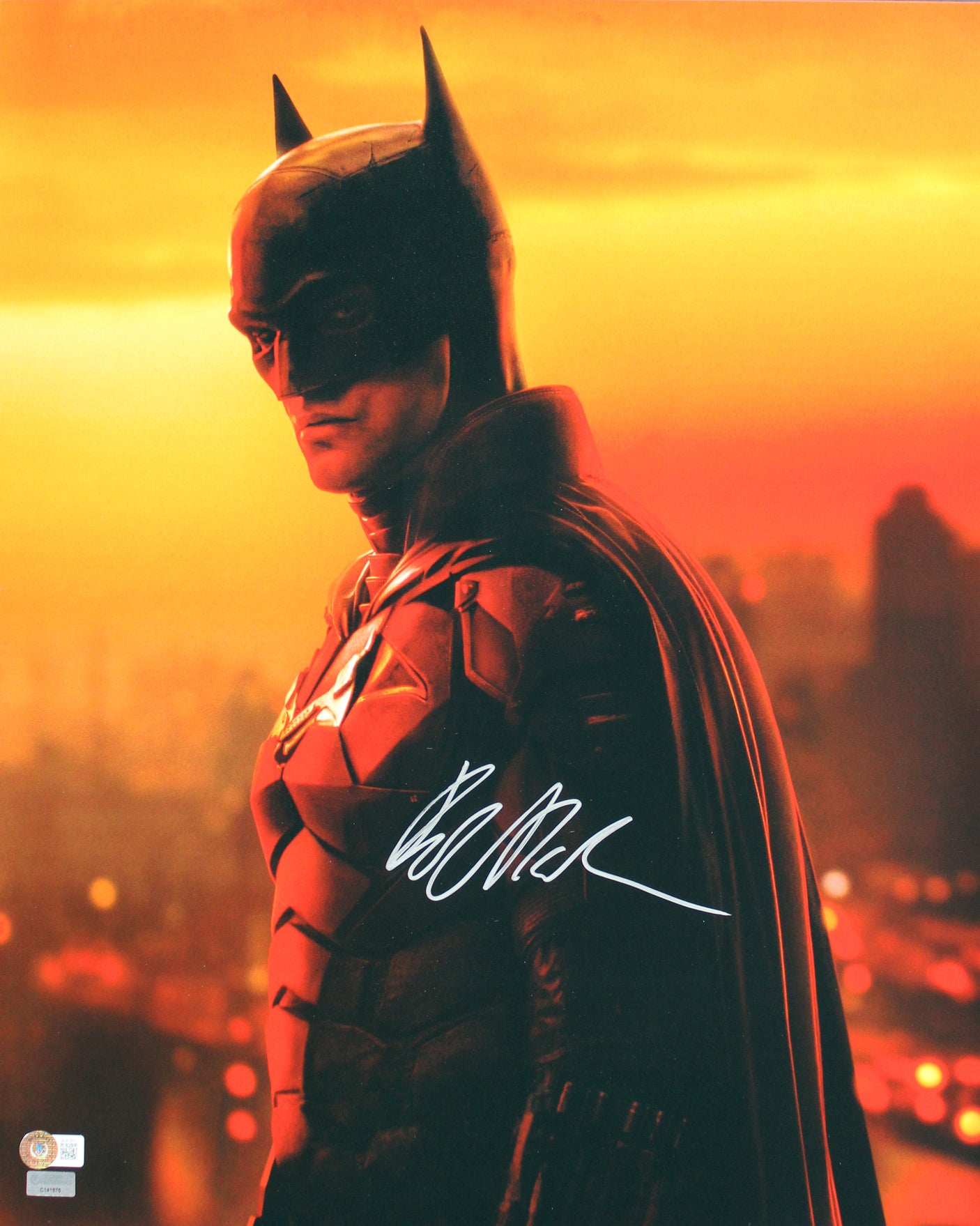 Robert Pattinson The Batman Authentic Signed 16x20 Photo BAS #BL81201