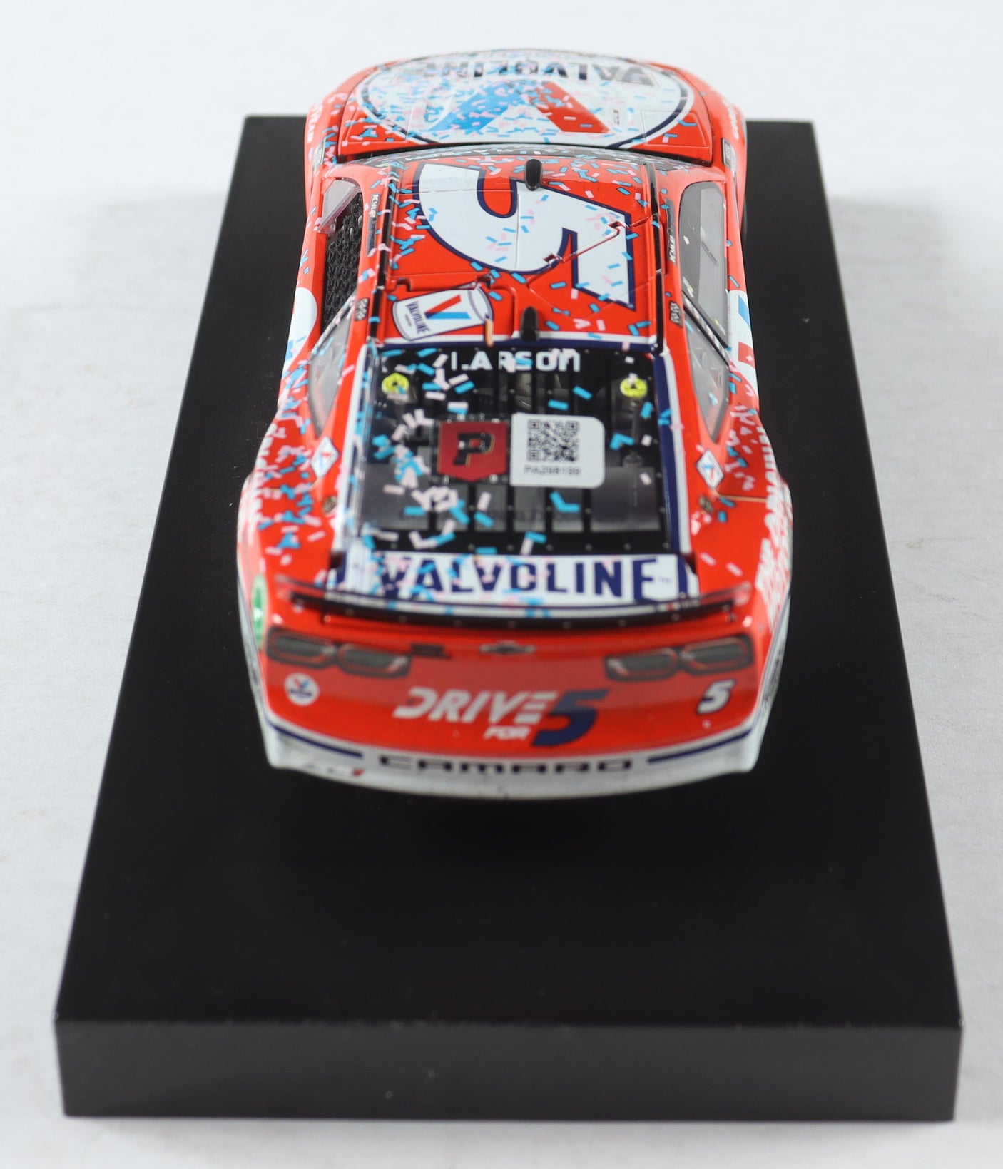 Kyle Larson Autographed Raced 2022 Valvoline Homestead Win 1:24 Diecast | COA