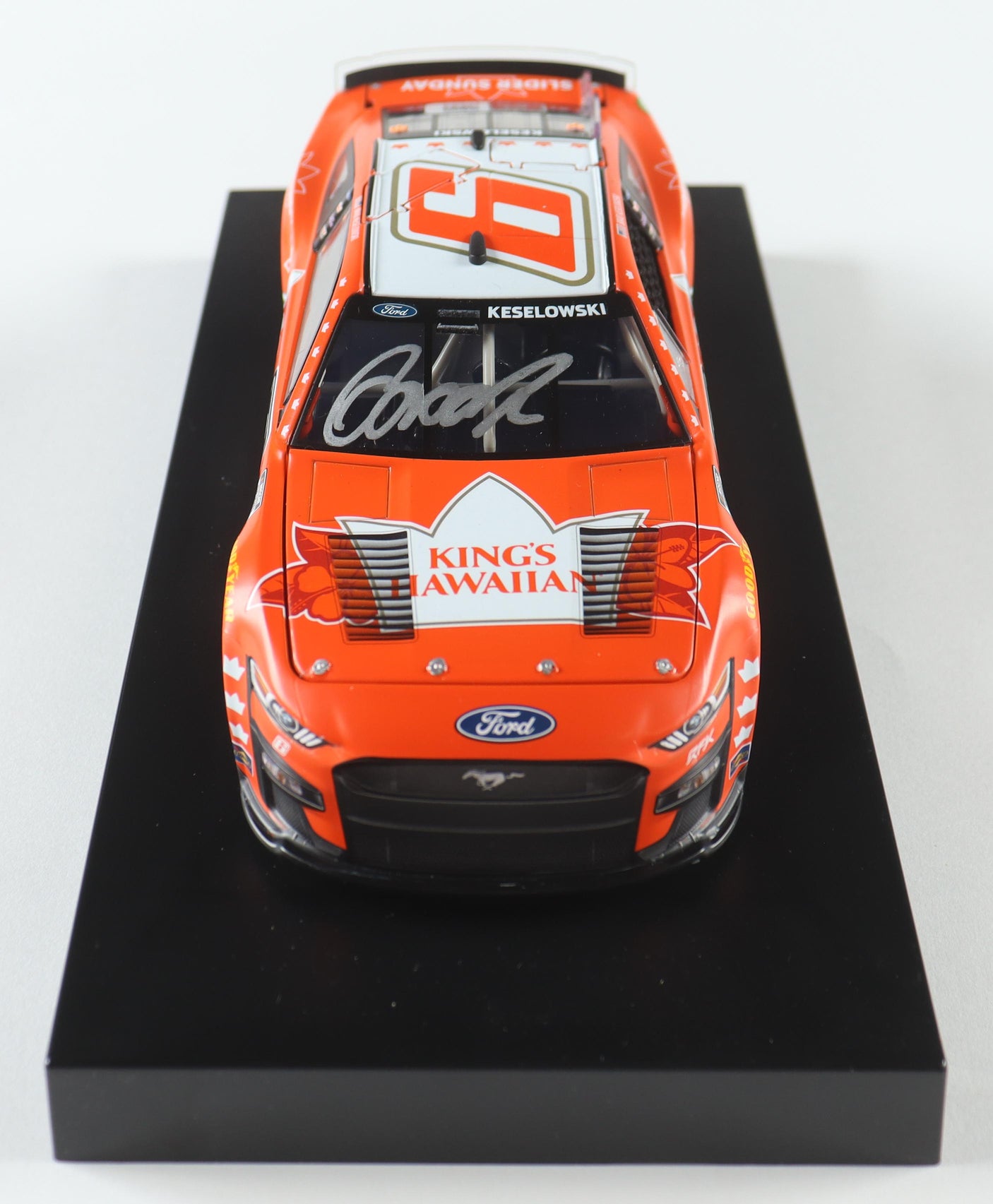 Brad Keselowski Autographed 2023 King's Hawaiian 1:24 Diecast Car – Limited Edition