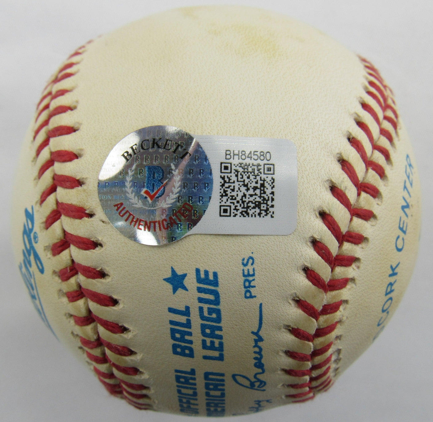 Reggie Jackson Signed Auto Baseball Beckett Hologram