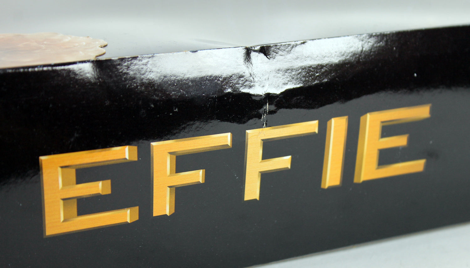 Elizabeth Banks Signed The Hunger Games Effie Barbie Collector Doll BAS #D07103