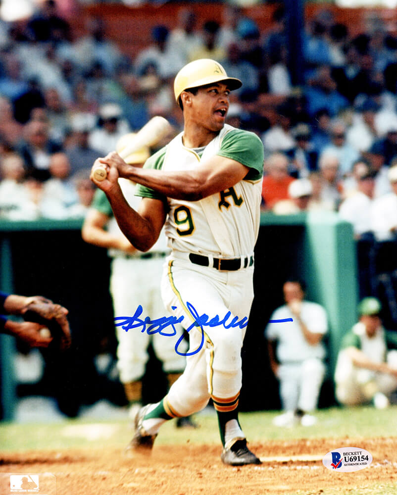 Reggie Jackson Signed Oakland A's Swinging Action 8x10 Photo (Beckett)