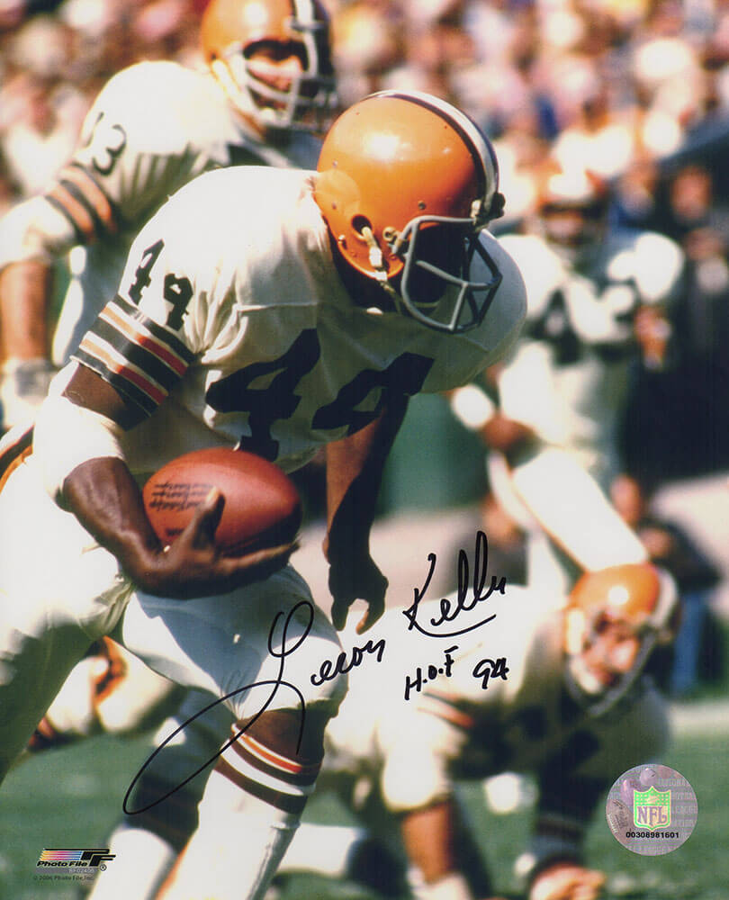Leroy Kelly Signed Cleveland Browns White Jersey With Football Action 8x10 Photo w/HOF'94