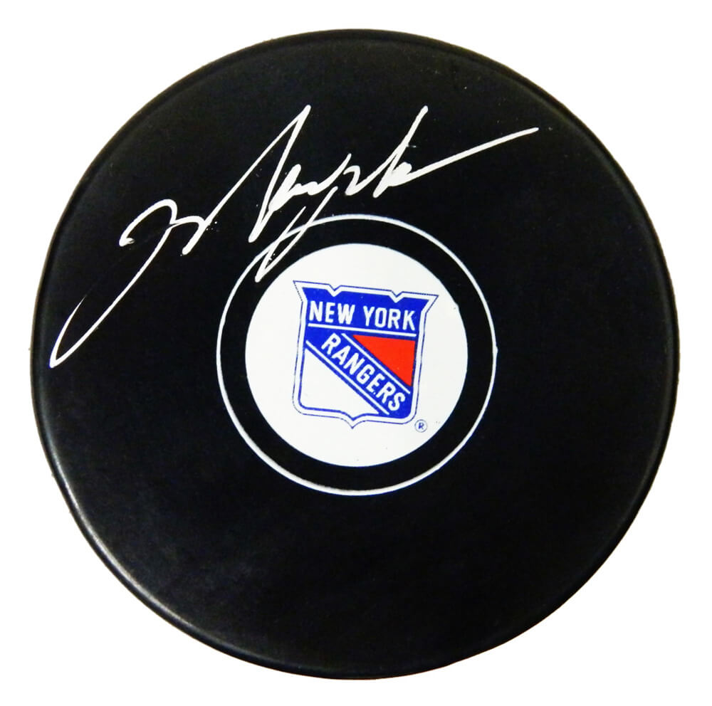 Mark Messier Signed New York Rangers Logo Hockey Puck